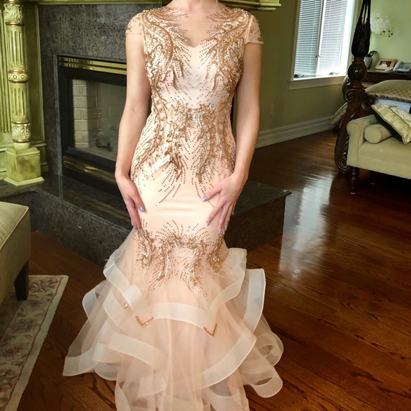 Jovani Dresses & Skirts - Jovani gown